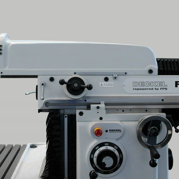 DECKEL FP3L 2302 KONVENTIONELLE SCHRÄGBETTMASCHINE X-800MM - von FPS generalüberholt - Bedienung manuell