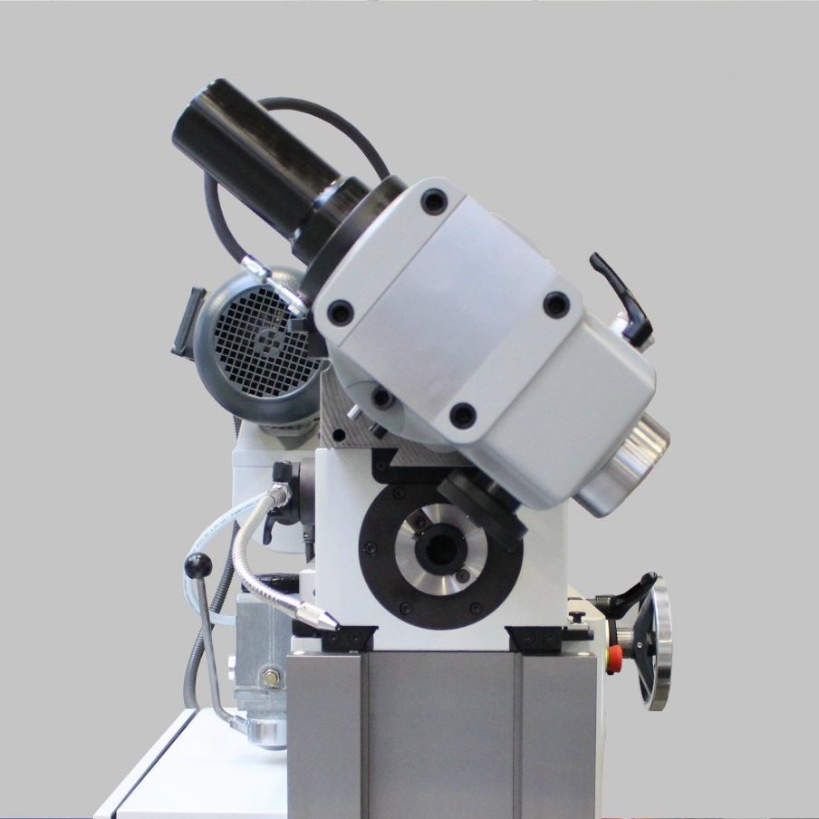 DECKEL FP4 M 2203 KONVENTIONELL - von FPS generalüberholt - Bedienung manuell